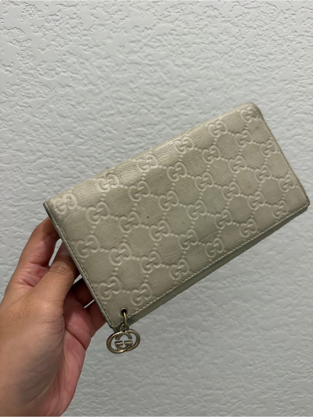 Gucci Light Beige Monogram Zip-Around Wallet with GG Charm
